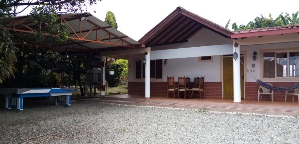 Hotel Campestre Las Bailarinas Armenia  Eksteriør bilde