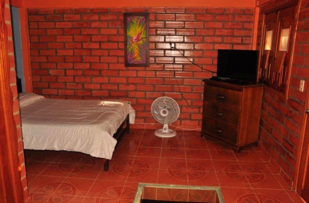 Hotel Campestre Las Bailarinas Armenia  Eksteriør bilde